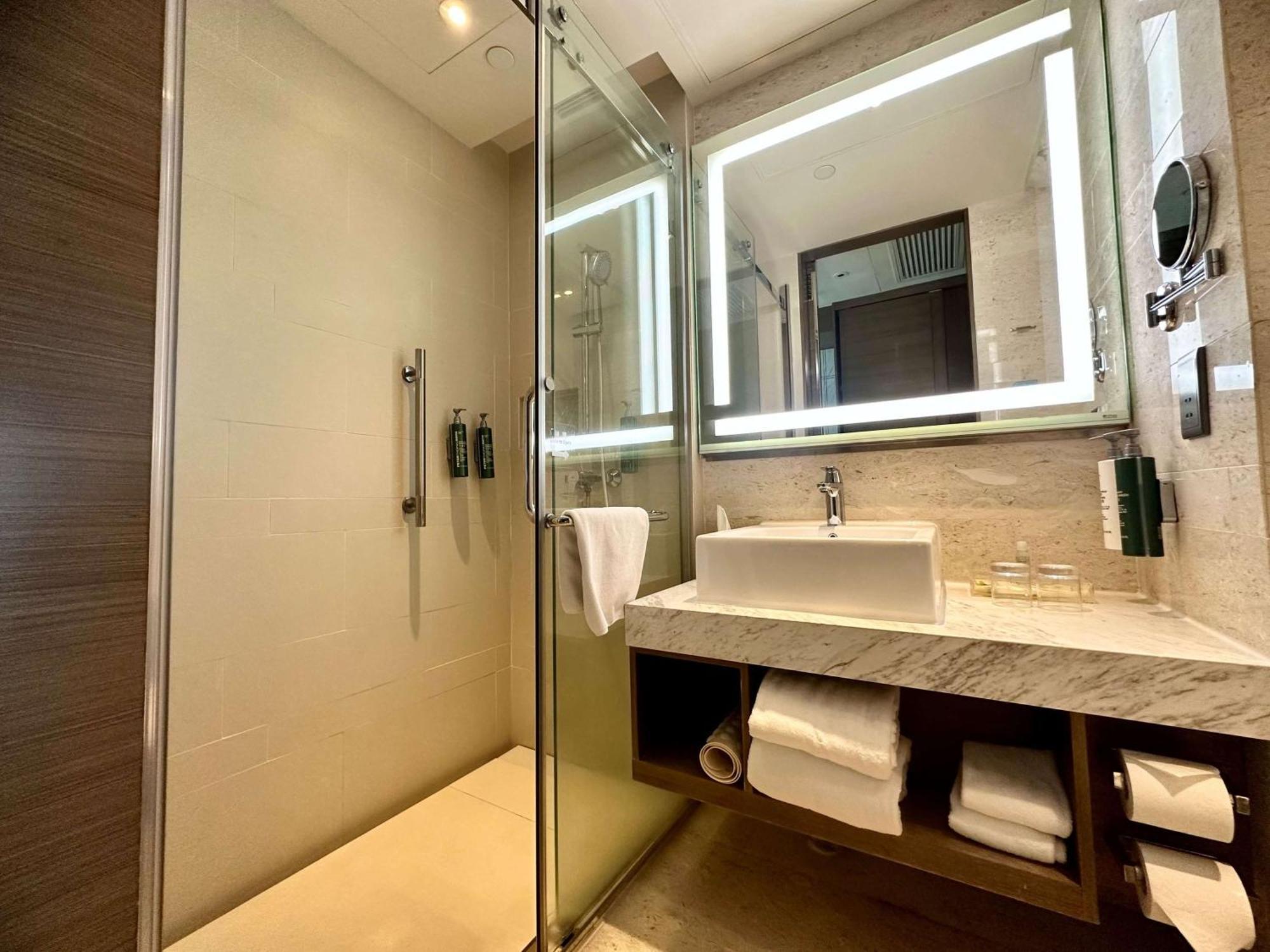 Hilton Garden Inn Hong Kong Mongkok Luaran gambar